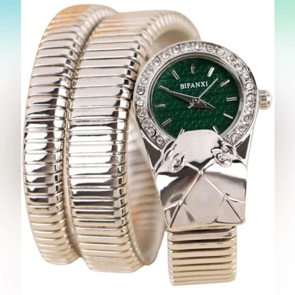 Serpenti watch Silver and Green Women's Watch